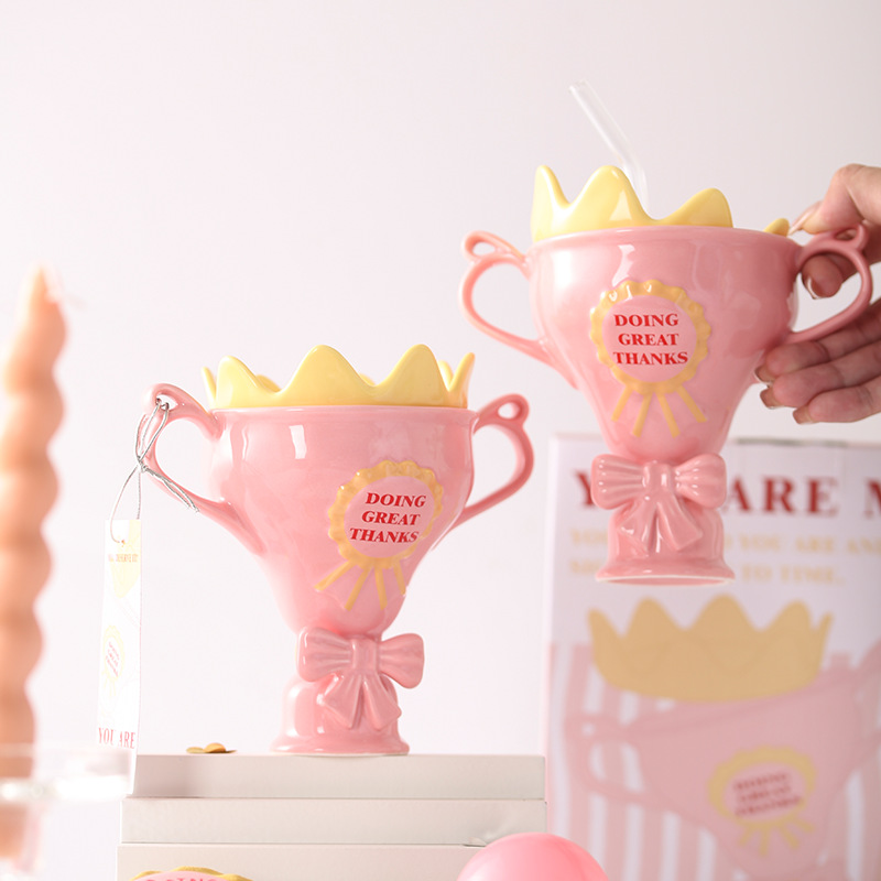 Mug Keramik Queen Trophy, Cang - Best Tea Coffee ulasan dan harga
