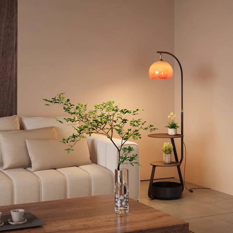 Lampu lantai, meja samping tem - Coffee & Tea Garden Lincoln Menu ulasan dan harga